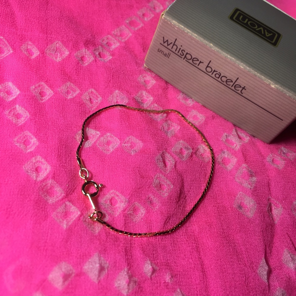 NIB Avon vintage 1988 gold whisper bracelet 6.5”